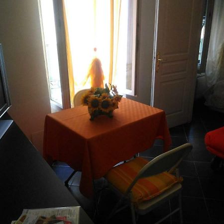 Appartement Bilocale Giulietta à San Remo Extérieur photo