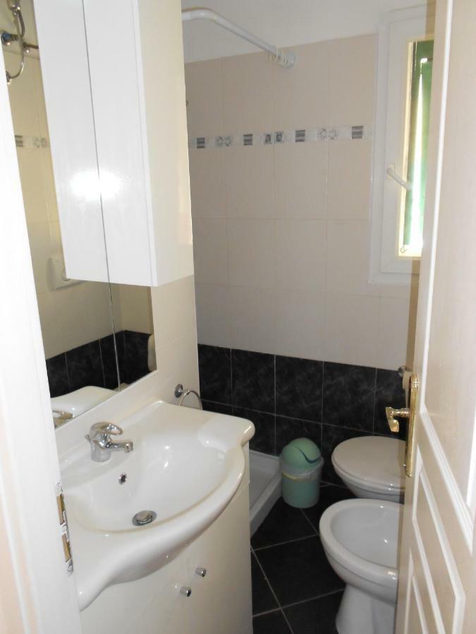 Appartement Bilocale Giulietta à San Remo Extérieur photo